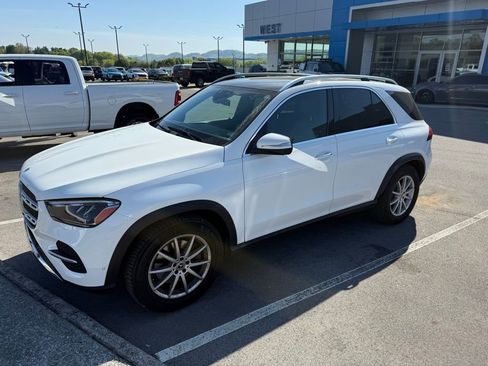 Used 2025 Mercedes-Benz GLE 350 4MATIC image 2