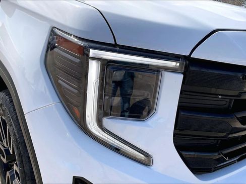 Used 2024 GMC Sierra 1500 Elevation w/ X31 Off-Road Package image 28