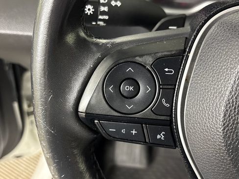Used 2020 Toyota Corolla SE FWD image 17