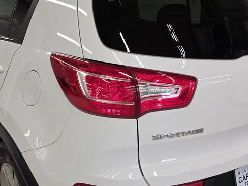 Used 2011 Kia Sportage LX w/ Convenience Pkg AWD/4WD image 45