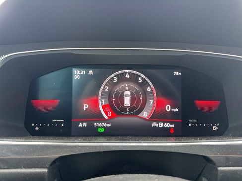 Used 2022 Volkswagen Tiguan SE R-Line AWD/4WD image 10