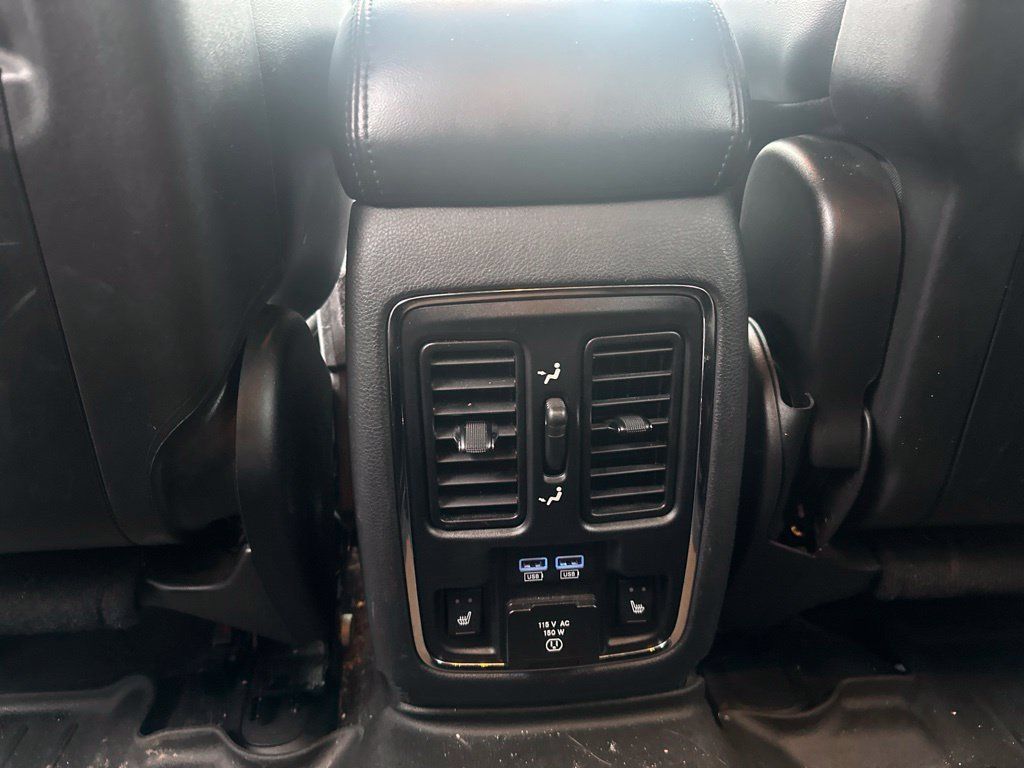 Used 2017 Dodge Durango GT w/ Premium Group AWD/4WD image 16