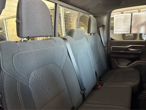 Used 2023 RAM 1500 Big Horn AWD/4WD image 38