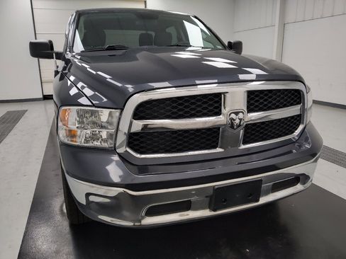 Used 2021 RAM 1500 Classic SLT AWD/4WD image 13