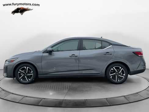 Used 2024 Nissan Sentra SV image 6