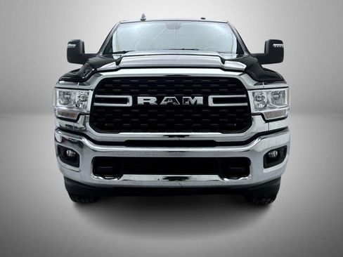 Used 2024 RAM 2500 Big Horn image 2