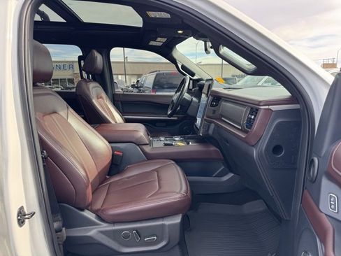 Used 2023 Ford Expedition Max Limited image 38