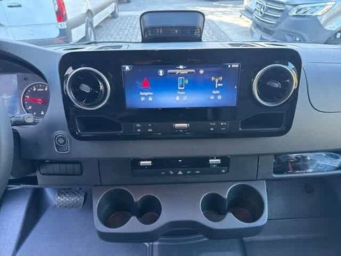 New 2025 Mercedes-Benz Sprinter 2500 image 15