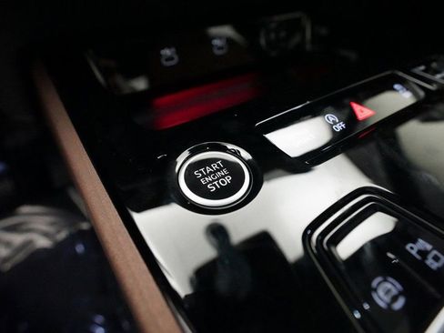 Used 2025 Audi A5 2.0T Premium Plus w/ Premium Plus image 32