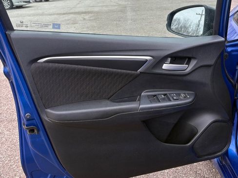 Used 2018 Honda Fit Sport image 10