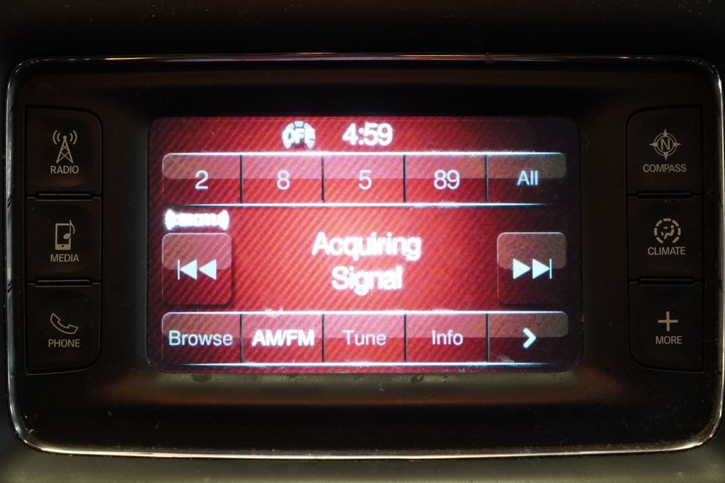 Used 2017 Dodge Durango SXT w/ Quick Order Package 23B AWD/4WD image 19