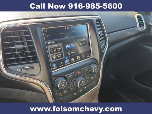 Used 2015 Jeep Grand Cherokee Altitude image 16