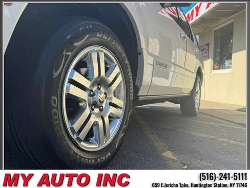 Used 2010 Mercury Mountaineer Premier image 10