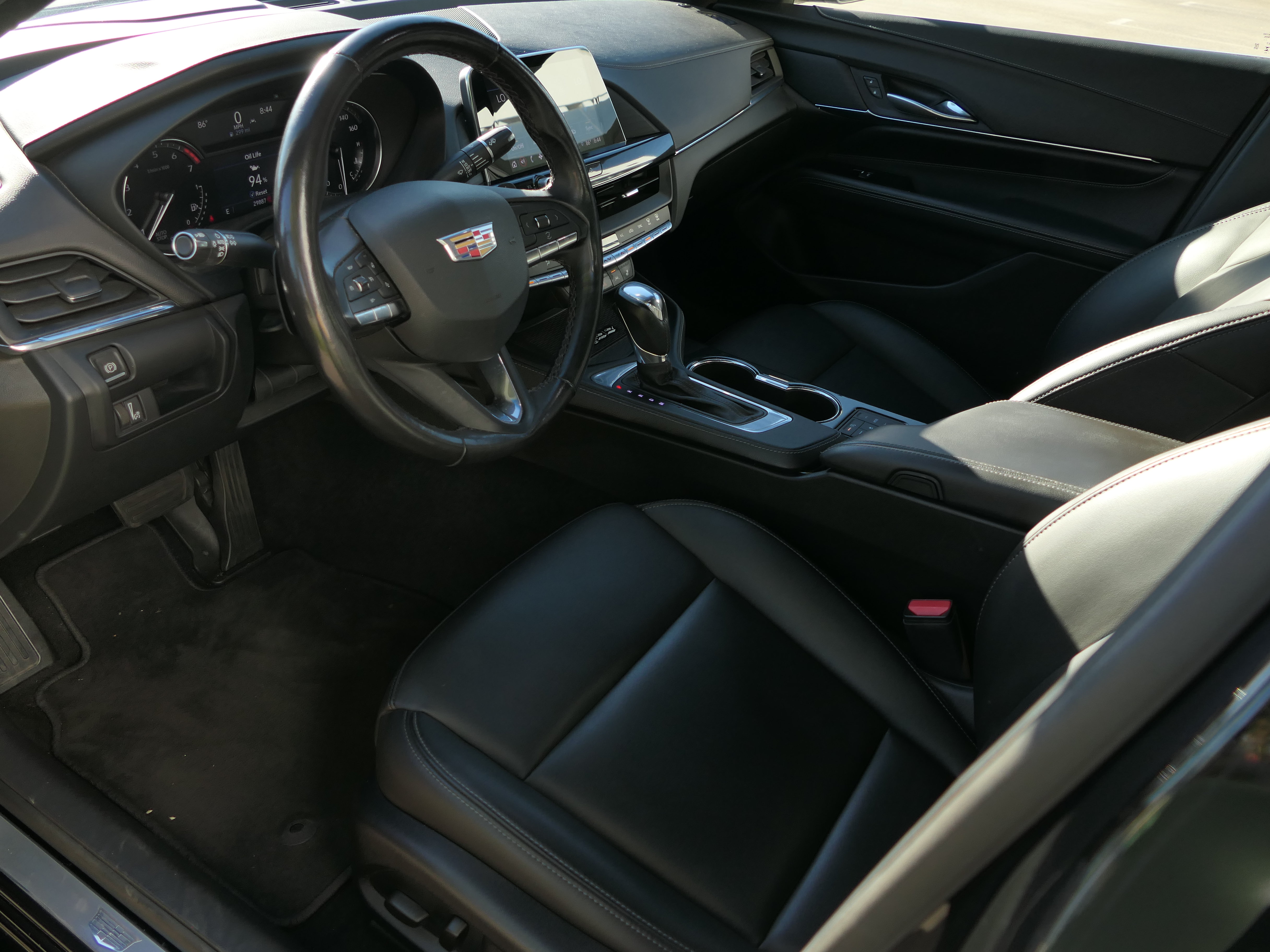 Certified 2024 Cadillac CT4 Luxury w/ Cold Weather Package RWD image 14