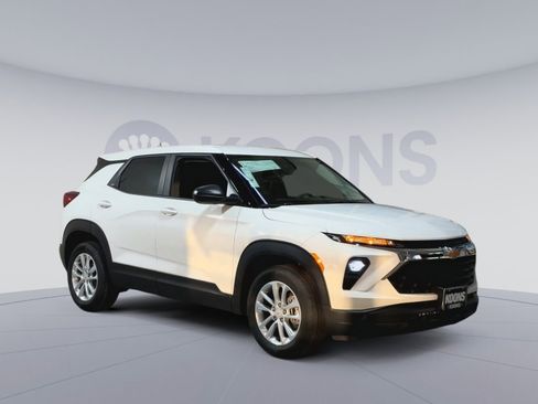 New 2026 Chevrolet TrailBlazer LS w/ LS Convenience Package image 2