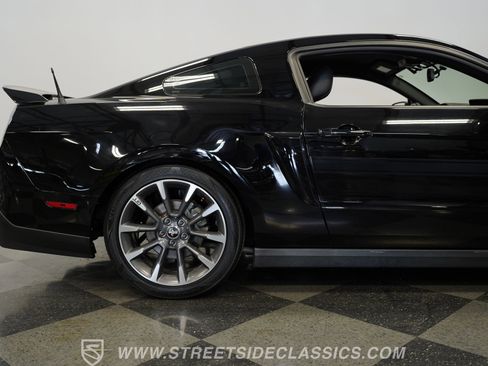 Used 2012 Ford Mustang GT Premium RWD image 33