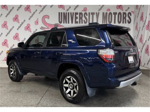 Used 2018 Toyota 4Runner TRD Off-Road Premium image 12