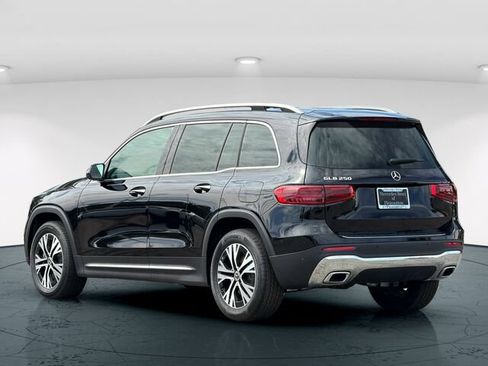 Certified 2026 Mercedes-Benz GLB 250 image 5