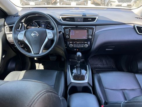 Used 2016 Nissan Rogue SL AWD/4WD image 16