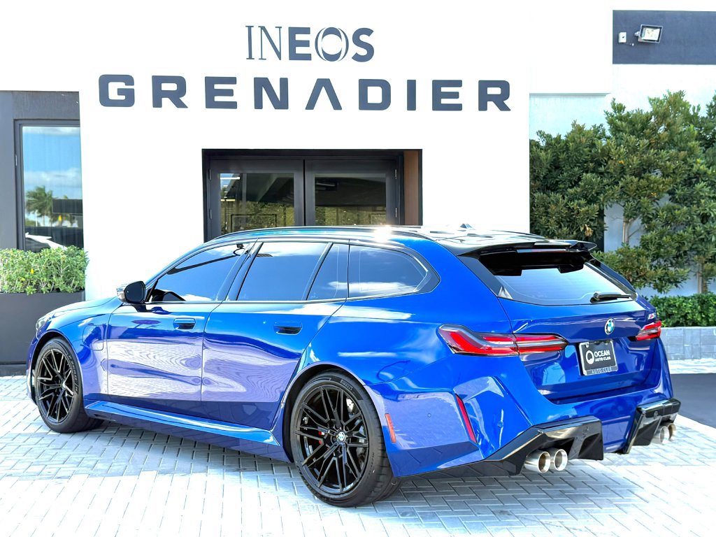 Used 2026 BMW M5 Touring w/ M Driver's Package AWD/4WD image 4