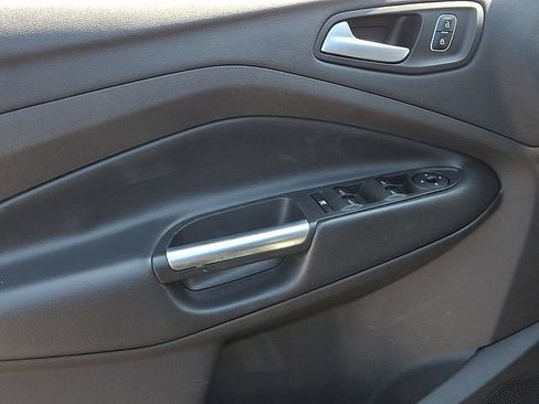 Used 2017 Ford Escape SE AWD/4WD image 21
