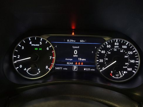 Used 2024 Nissan Sentra SV FWD image 23
