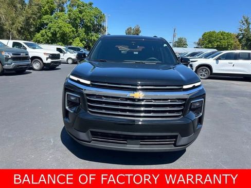 Certified 2025 Chevrolet Traverse LT image 2