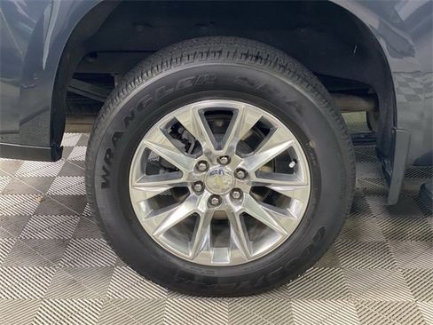 Certified 2021 Chevrolet Silverado 1500 LTZ image 40