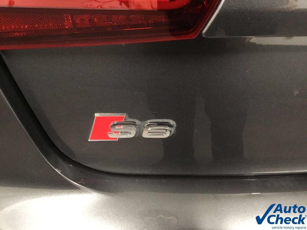 Used 2017 Audi S6 Premium Plus AWD/4WD image 14