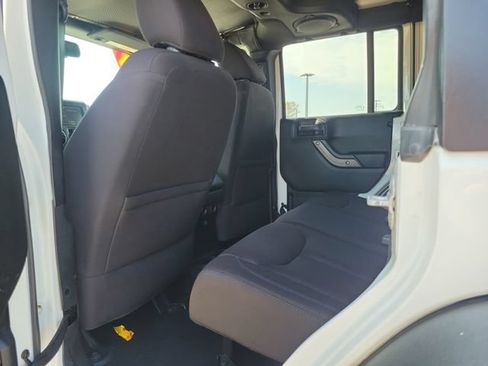 Used 2014 Jeep Wrangler Unlimited Sport w/ Quick Order Package 24S AWD/4WD image 10