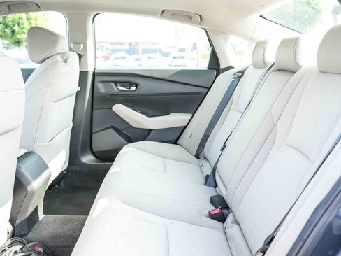 Certified 2024 Honda Accord EX image 19