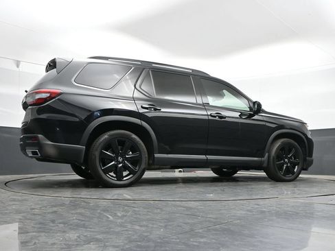 Used 2023 Honda Pilot Elite image 42