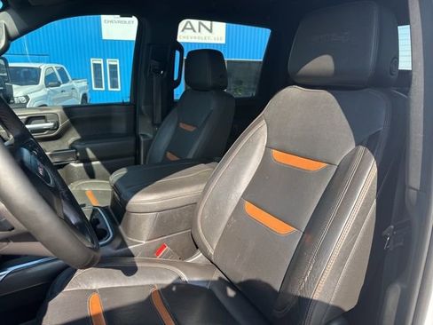Used 2023 GMC Sierra 2500 AT4 AWD/4WD image 17