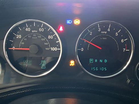 Used 2012 Jeep Wrangler Unlimited Sahara w/ Connectivity Group AWD/4WD image 15