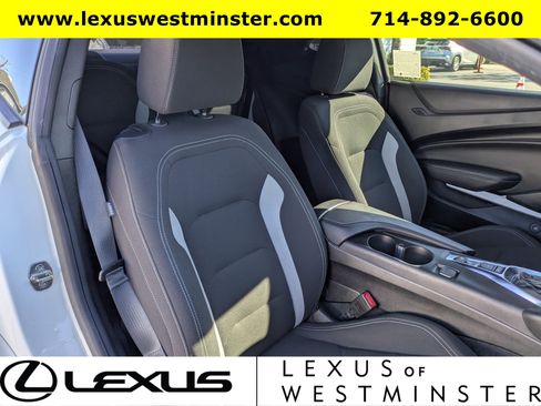 Used 2021 Chevrolet Camaro LT w/ RS Package image 7