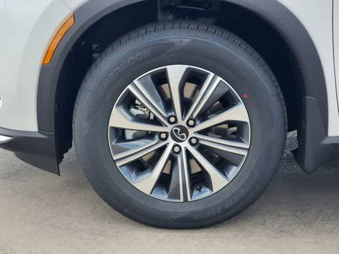New 2026 INFINITI QX60 Pure FWD image 8