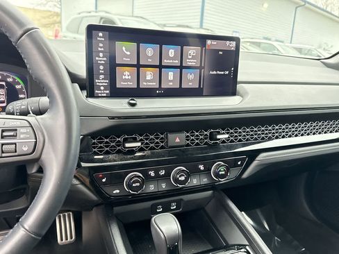 Used 2023 Honda Accord Sport image 26