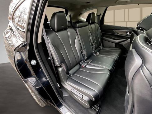 Used 2022 Acura MDX SH-AWD w/ Advance Package image 25