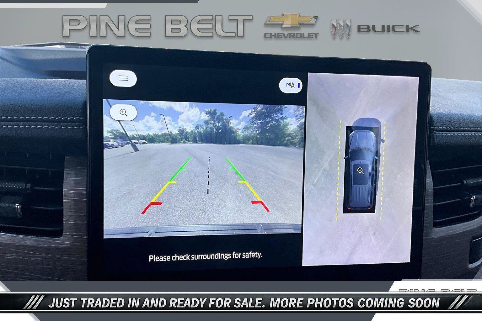 Used 2022 Ford Expedition Limited RWD image 15