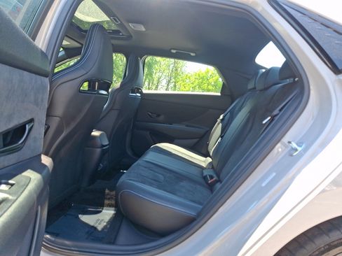 Used 2025 Hyundai Elantra N FWD image 10