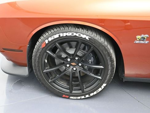 Used 2023 Dodge Challenger R/T Scat Pack image 9