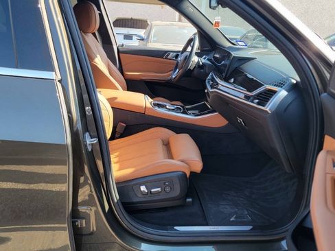 Used 2024 BMW X5 sDrive40i w/ Premium Package RWD image 12