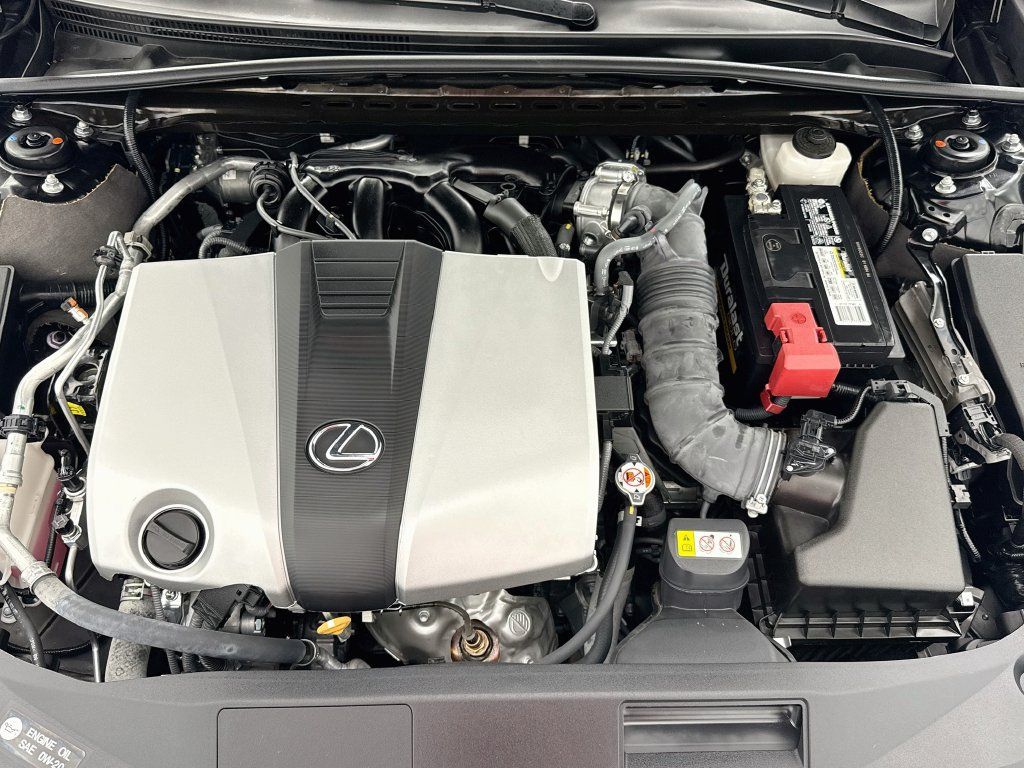 Used 2024 Lexus ES 350 Ultra Luxury w/ Accessory Package (Z2) FWD image 28
