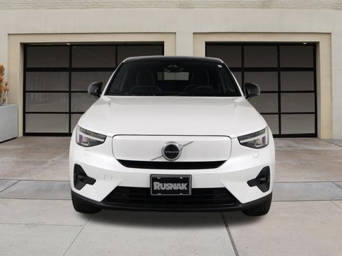 Certified 2023 Volvo C40 P8 Recharge Plus w/ Climate Package AWD/4WD image 6
