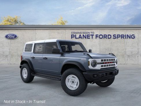 New 2025 Ford Bronco Heritage Edition image 9