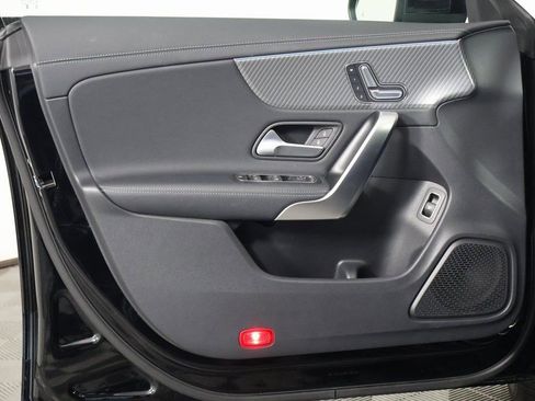 Certified 2025 Mercedes-Benz CLA 250 image 12