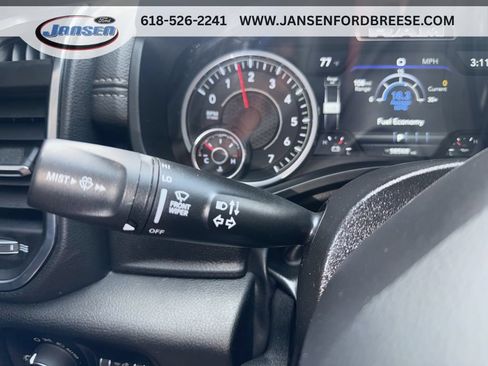 Used 2025 RAM 1500 Laramie AWD/4WD image 19