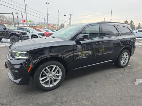Used 2025 Dodge Durango GT image 13