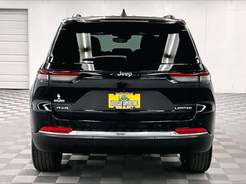 Used 2023 Jeep Grand Cherokee Limited AWD/4WD image 5