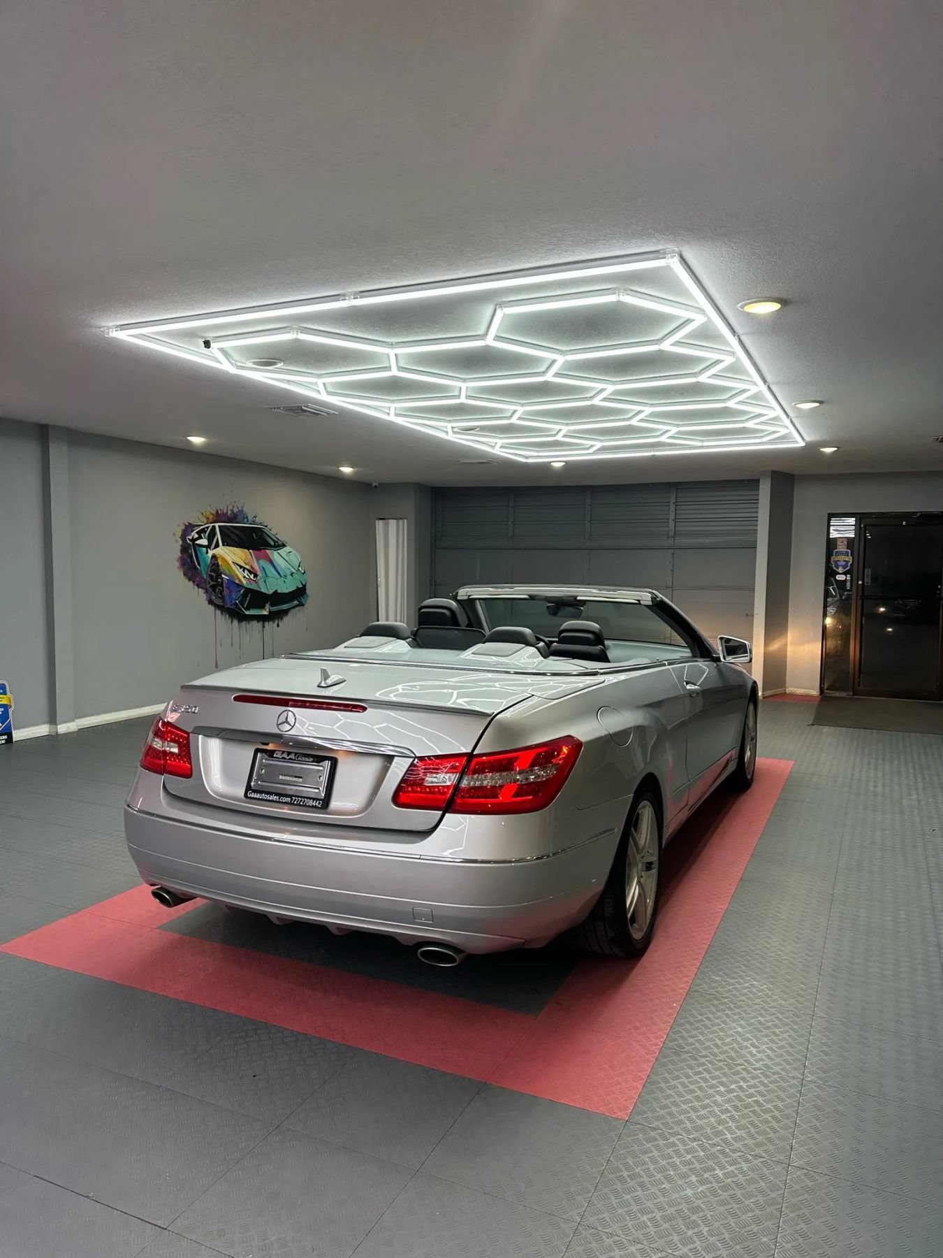 Used 2011 Mercedes-Benz E 350 Cabriolet image 6